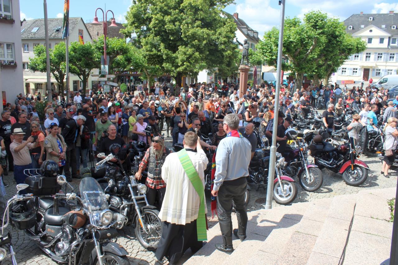 Mit dem Bikergottesdienst endete das Frstival besinnlich