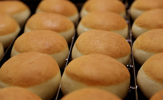 Berliner aus der Bäckerei Laquai frisch aus dem Ofen