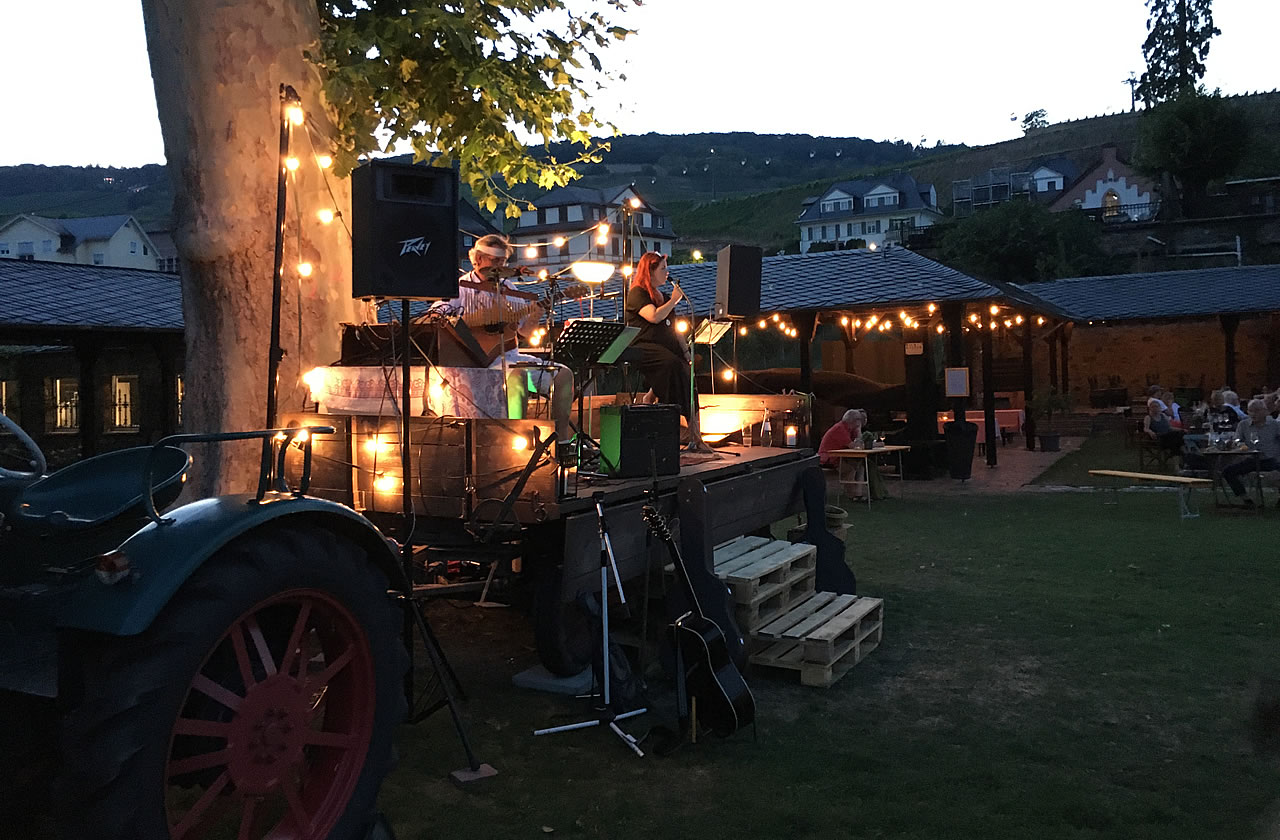 Simpli-City bei einem Konzert im Burggarten