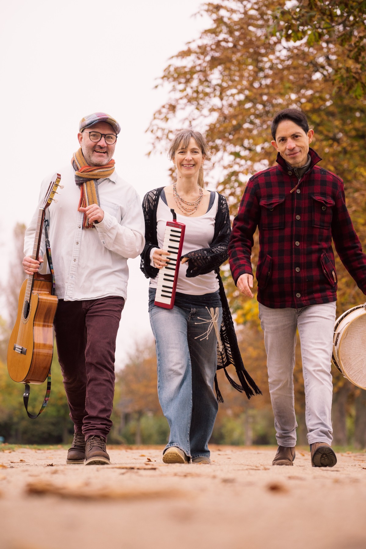 Dante Poligritte, Isabel Jasse, Gabriel Espinoza